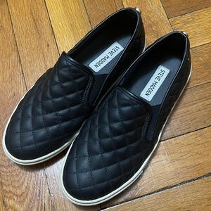 Steve Madden Black Loafers Size 6